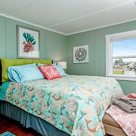 Spyglass Beach House Freeland Exterior photo