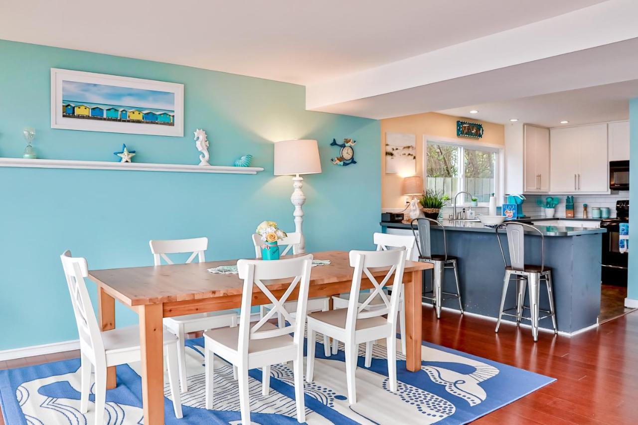 Spyglass Beach House Freeland Exterior photo