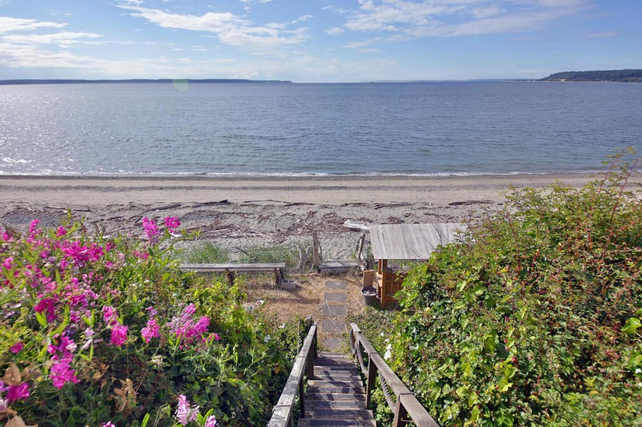 Spyglass Beach House Freeland Exterior photo